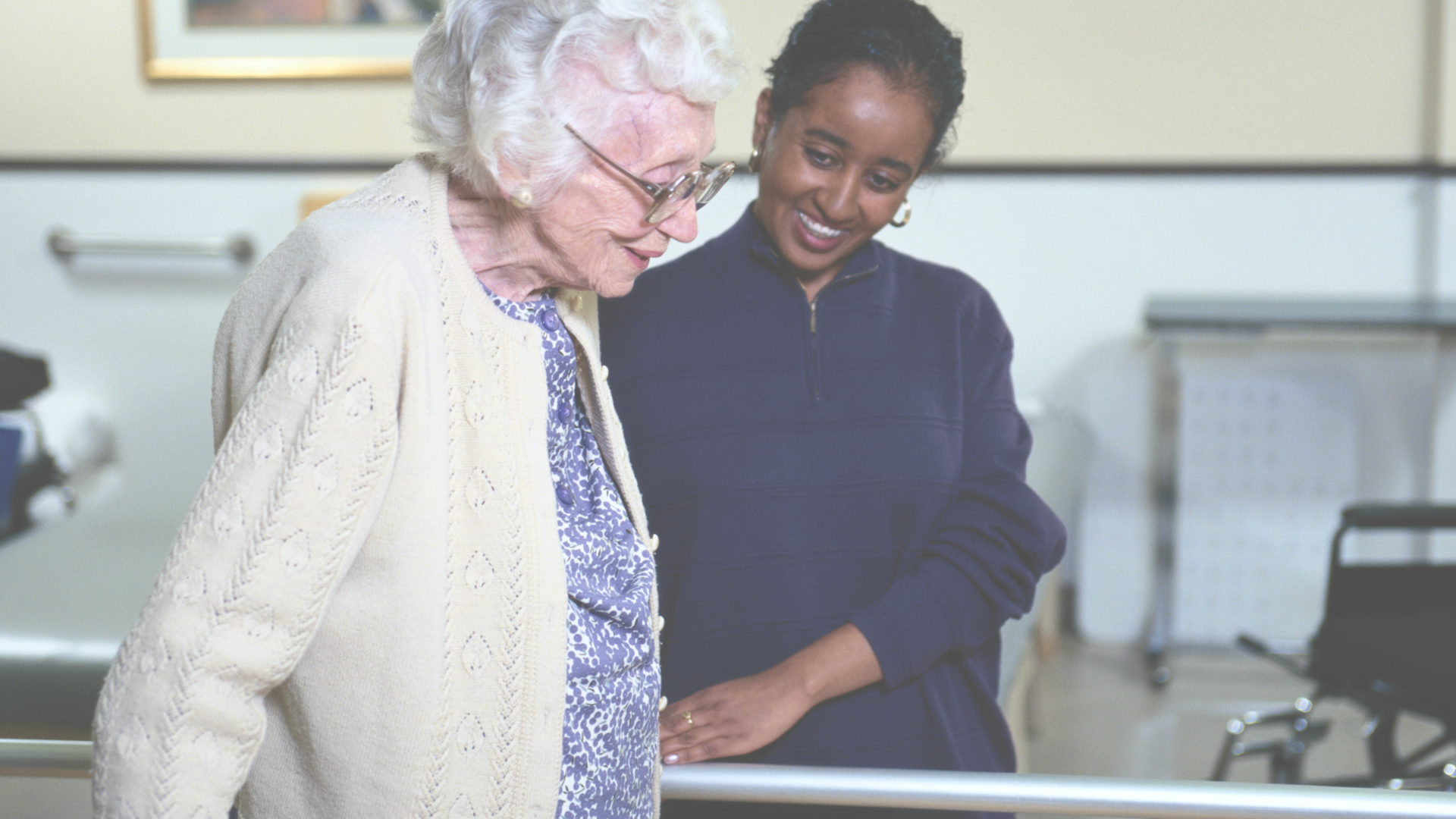 Dari Pemulihan hingga Adaptasi: Pendekatan Komprehensif Perawatan Pasca Stroke